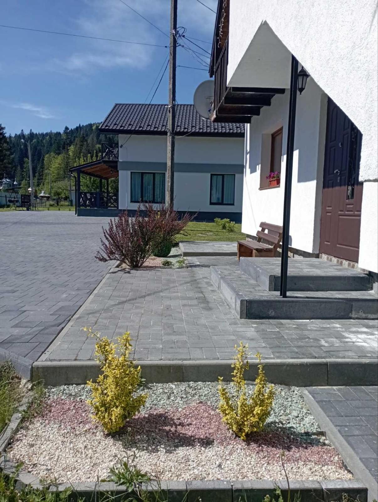 U Anastasii I Sofii Bilya Richki Vendégház Mikulicsin Kültér fotó